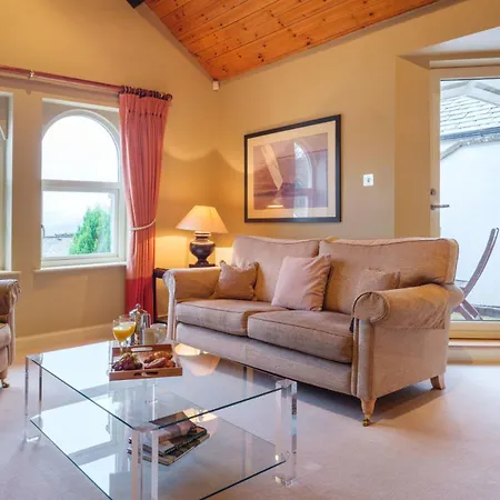 Underscar - Manesty Feriehus *